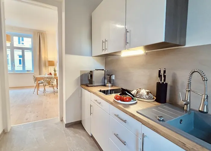 Servus Homes Schoenbrunn I Top-lage & Metro *