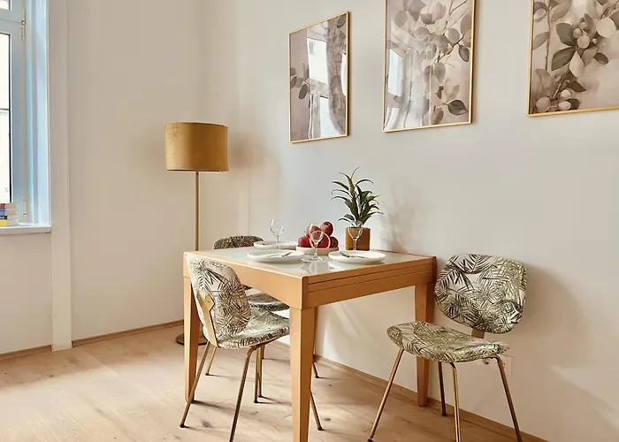 Servus Homes Schoenbrunn I Top-lage & Metro *