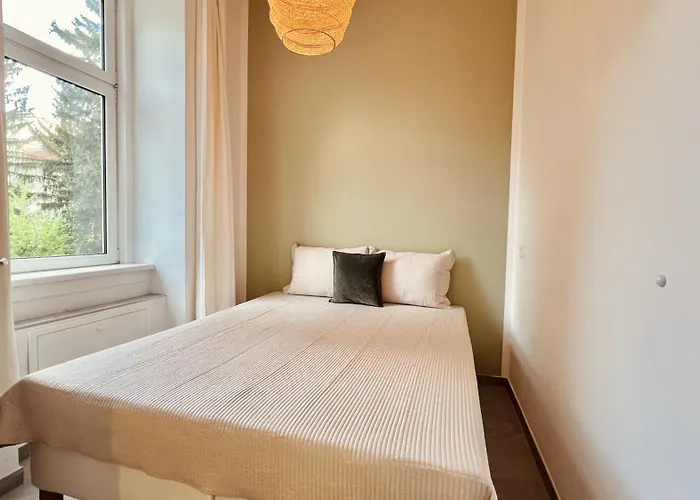 Servus Homes Schoenbrunn I Top-lage & Metro *
