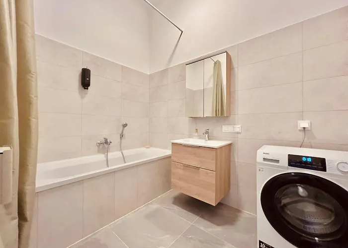 Servus Homes Schoenbrunn I Top-lage & Metro